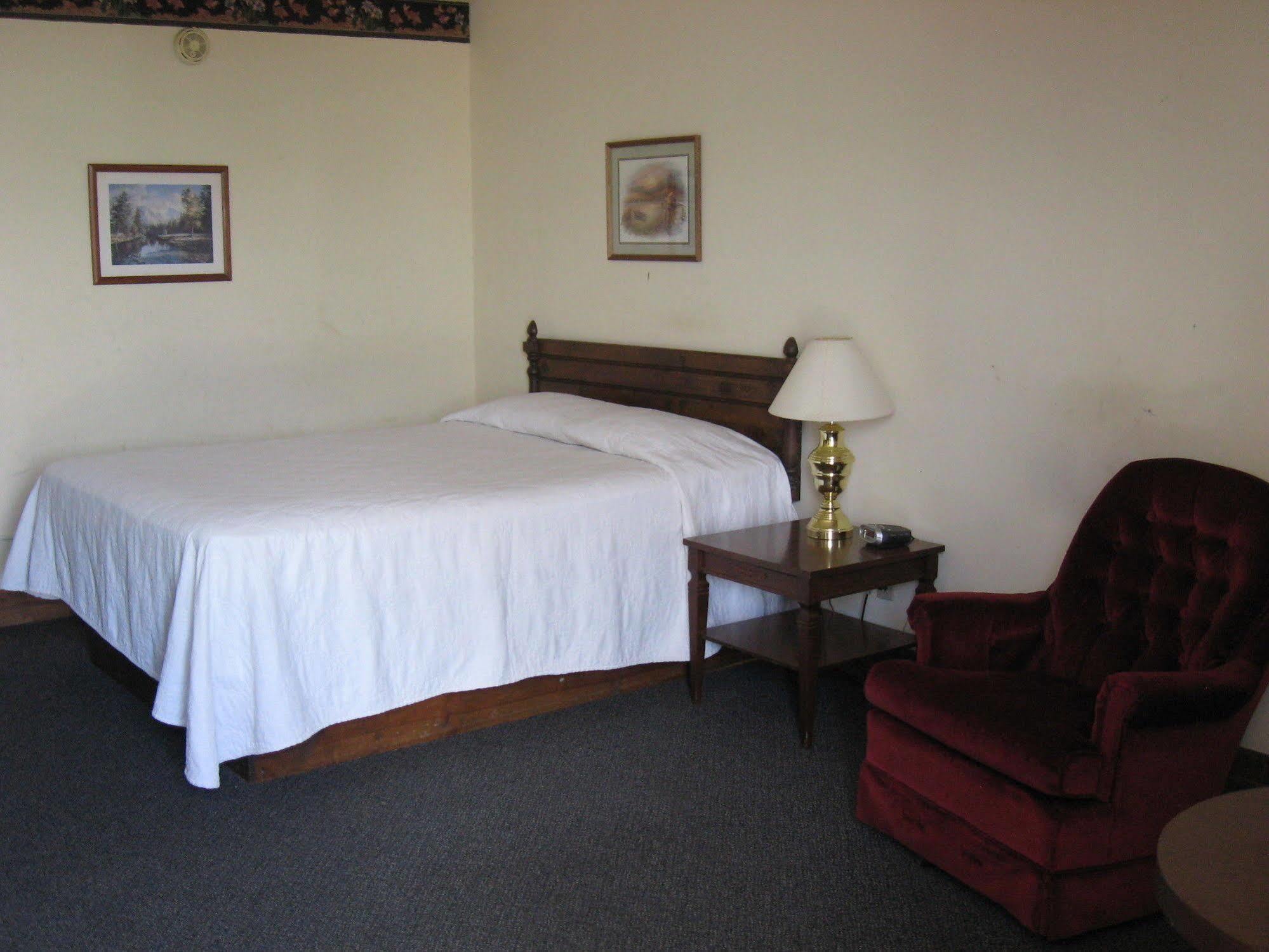 Candlelight Inn Scottsbluff Eksteriør billede