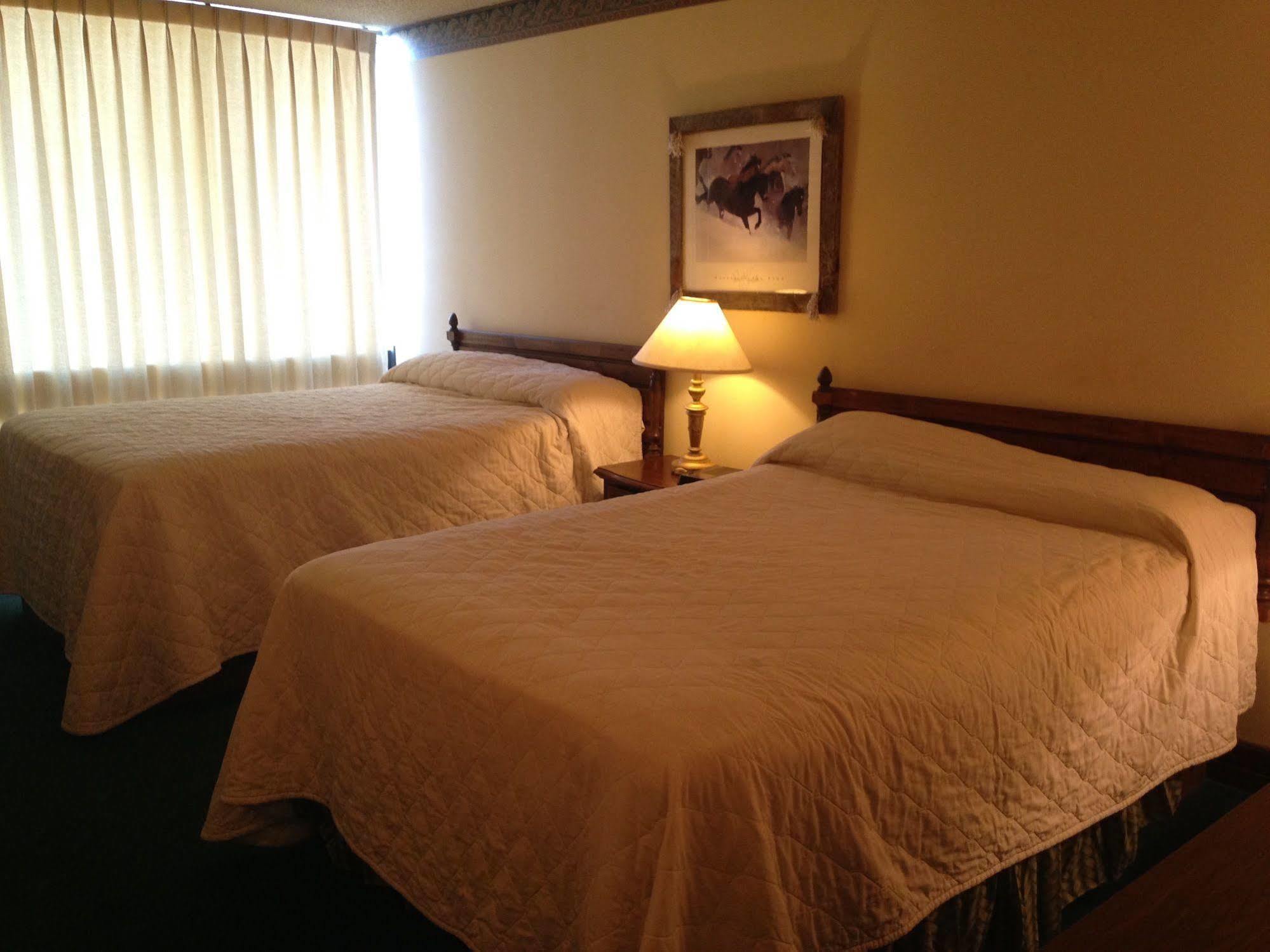 Candlelight Inn Scottsbluff Eksteriør billede